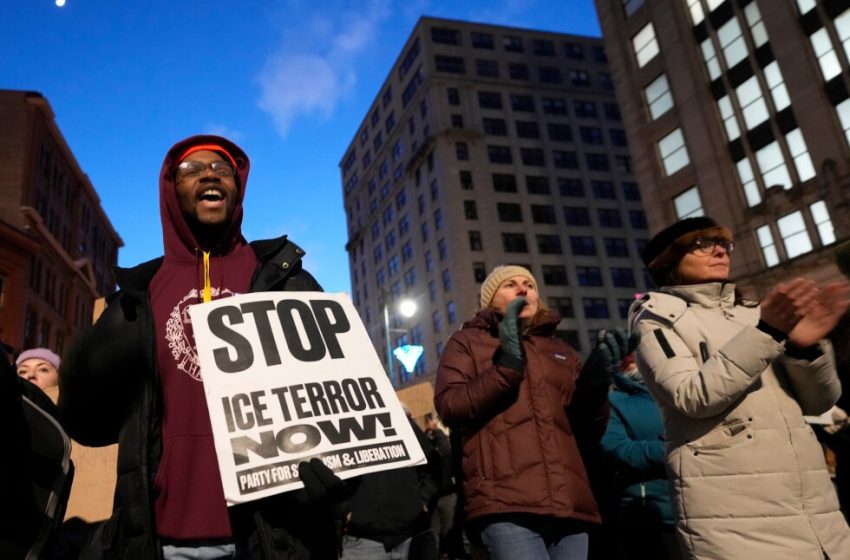  Maine immigration surge ends as Sen. Collins confirms ICE stand-down