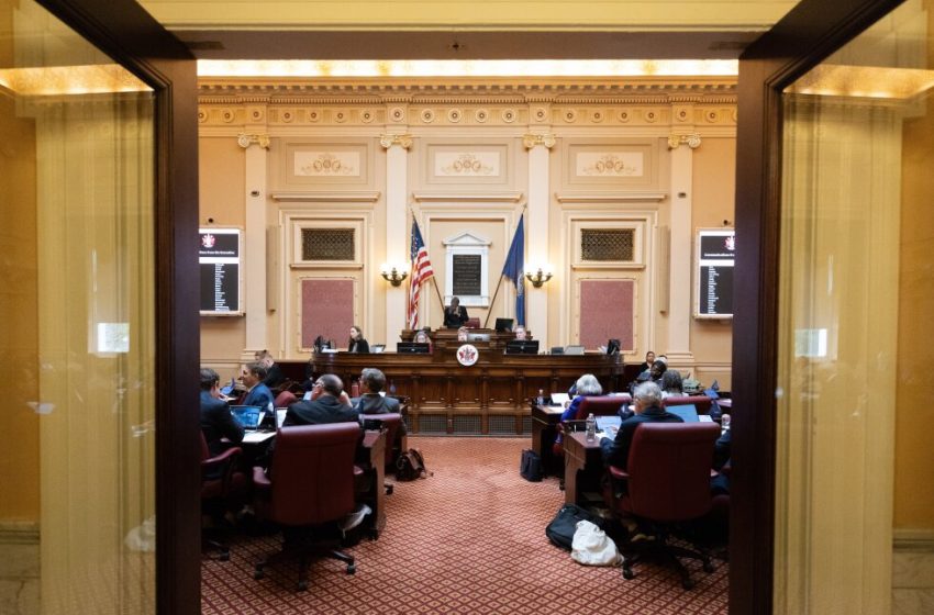  Judge finds Virginia Democrats’ redistricting resolution illegal