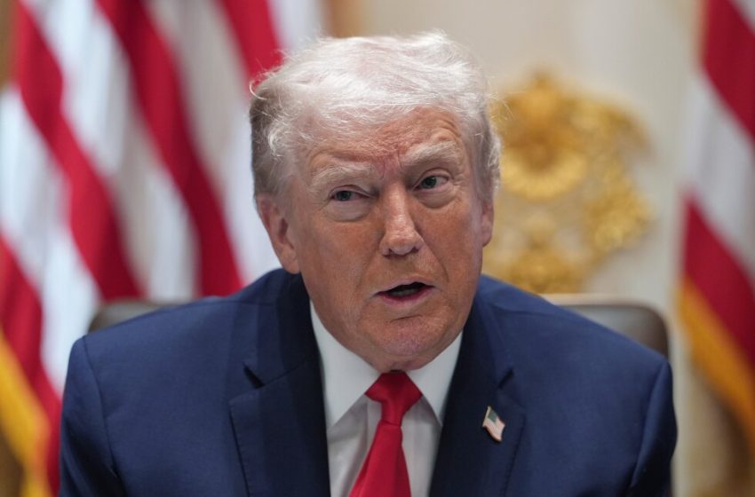  Trump threatens Canada with 50% tariff on aircraft sold in US