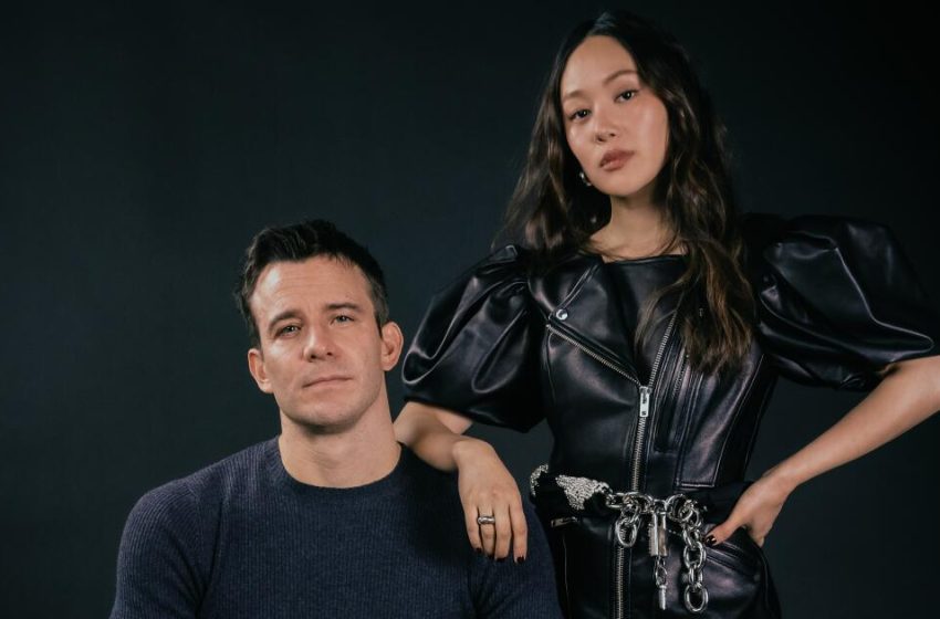  On ‘Bridgerton,’ Luke Thompson and Yerin Ha hard launch #Benophie era