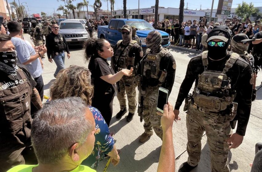  After Minneapolis shootings, California advances a bill allowing lawsuits against federal agents