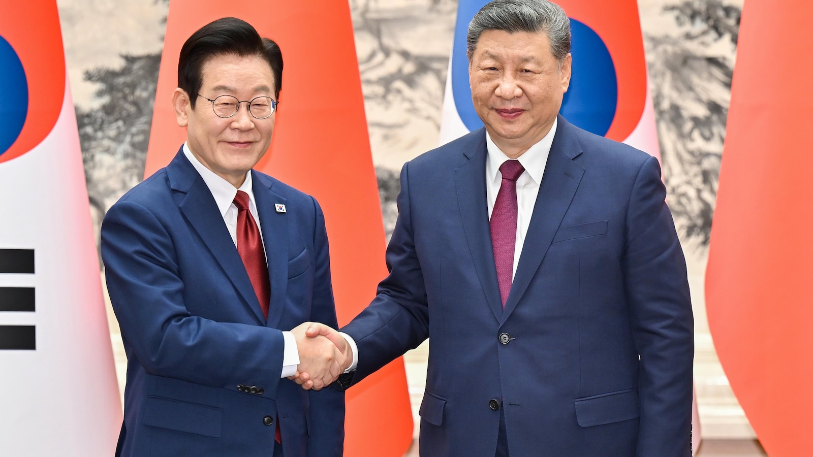  South Korean leader says he asked China’s Xi to act as mediator on North Korea issues