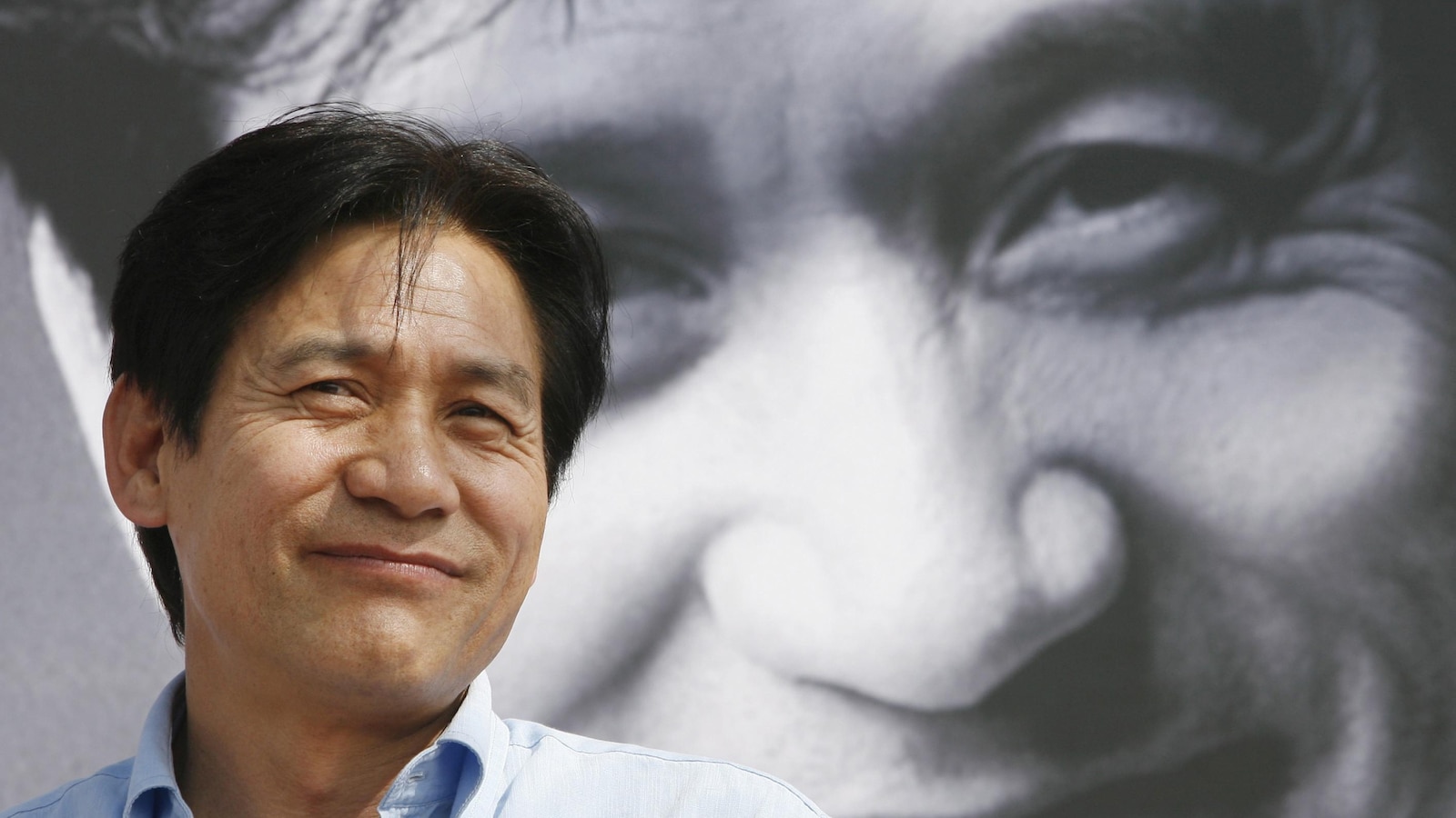  Prominent South Korean movie star Ahn Sung-ki has died, hospital says