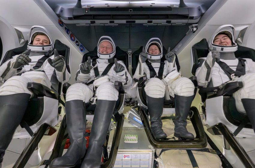  Mike Fincke reveals he was the astronaut who had medical issue aboard the International Space Station last month