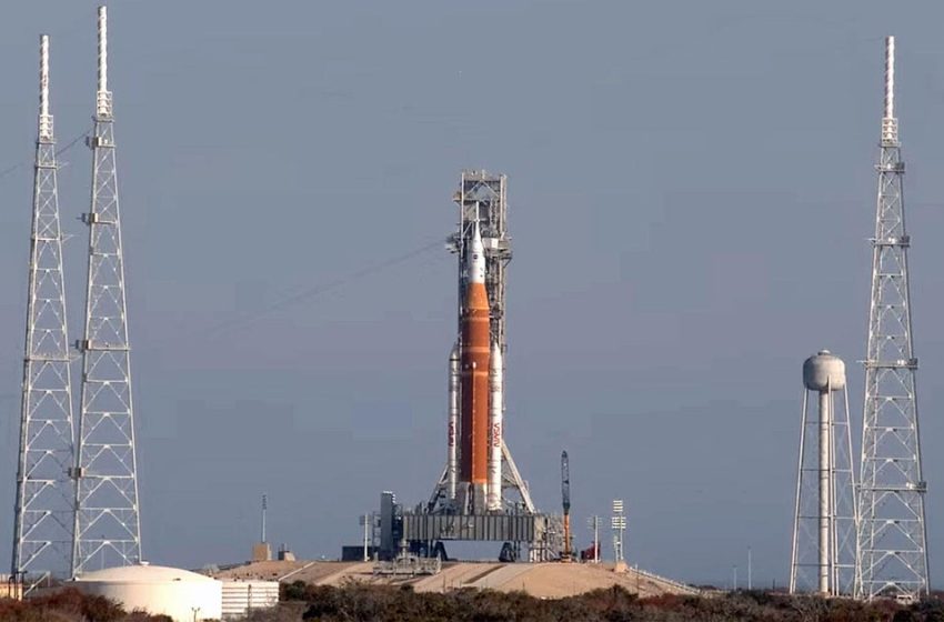  Artemis II moon rocket refueled in practice countdown setting stage for historic flight
