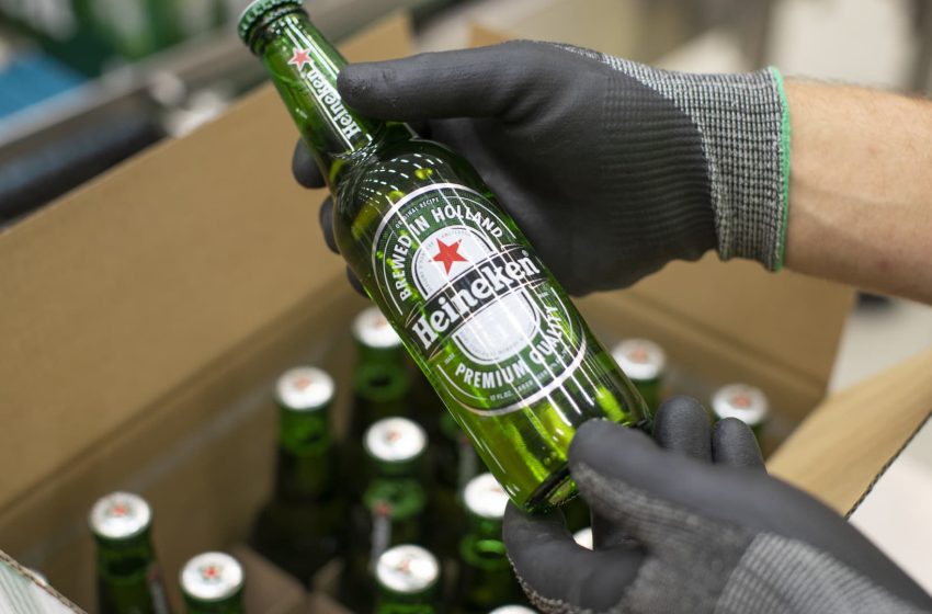 Heineken to slash up to 6,000 jobs in AI ‘productivity savings’