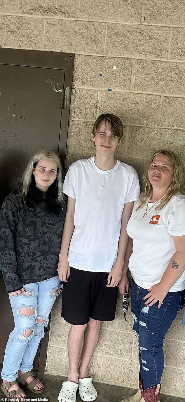 Dodge is pictured with his mother, Crystal Vann, and sister, Angel Vann. He has now quit vaping 'cold turkey' while his mother encourages young people to steer clear