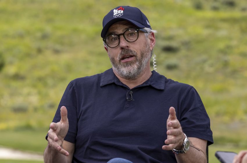  Casey Wasserman puts his talent agency up for sale