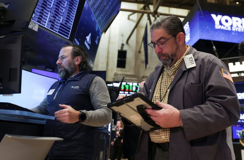  Stock market today: Live updates