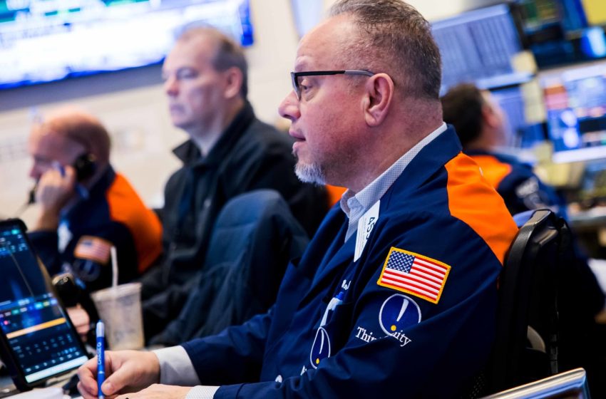  Financial firms wobble on AI threats and disappointing U.S. retail sales