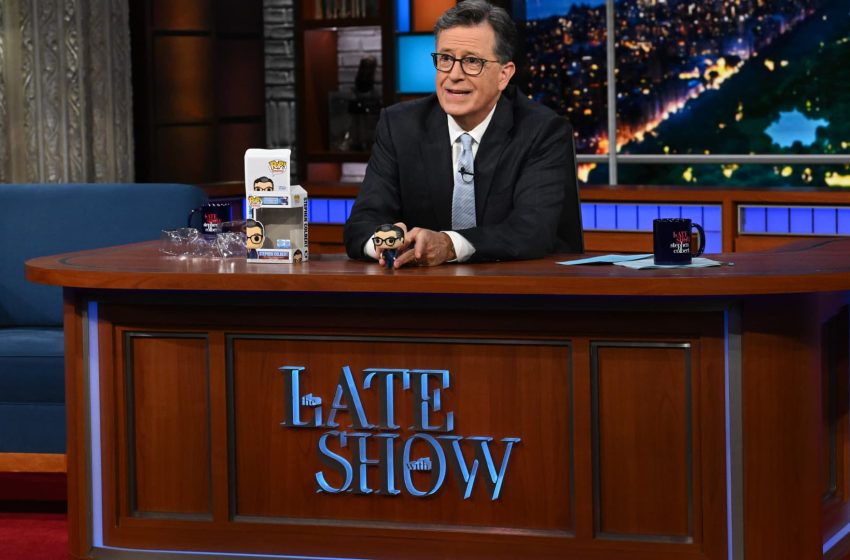  Stephen Colbert blasts CBS over James Talarico statement