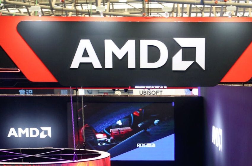  AMD slumps on no new big customer wins, with unexpected China sales driving AI revenue beat