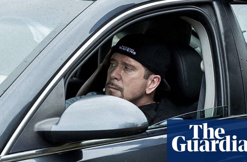  Bobby J Brown, US actor known for The Wire, dies in barn fire | US news