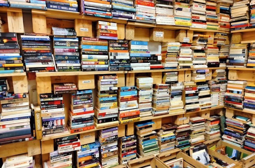  After Almost a Century, Readers Close Mass Market Paperbacks