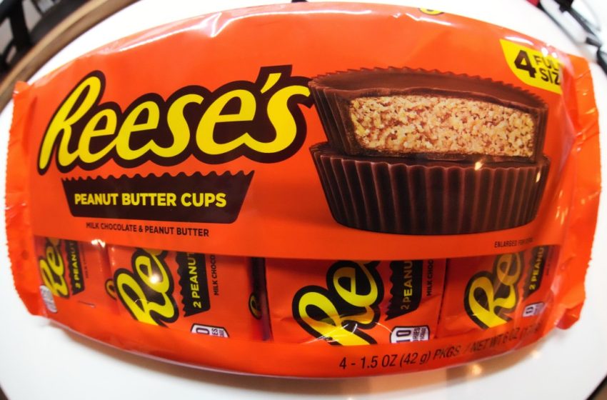  Grandson of Reese’s Inventor Swipes at Hershey