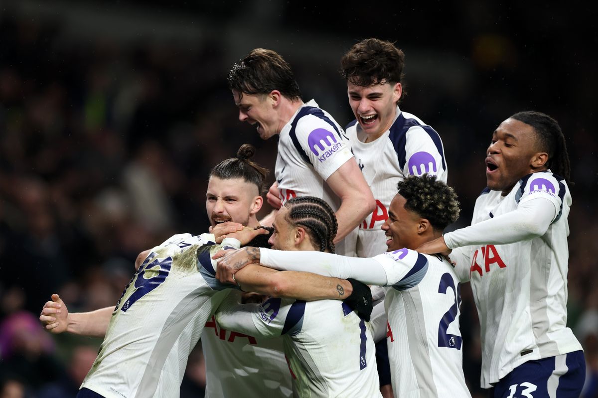 Dominic Solanke celebrates with his Tottenham teammates