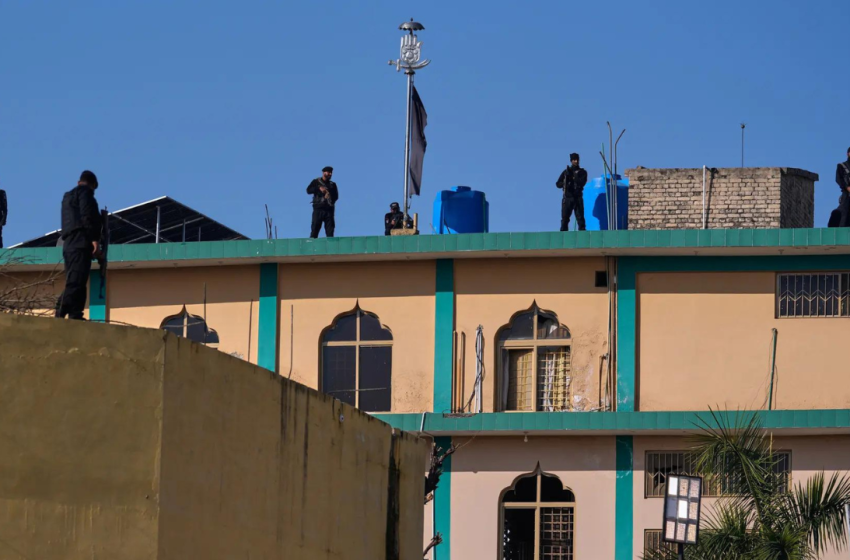  IS owns up ‘suicide attack’ on Pakistan Shia mosque; toll now 36