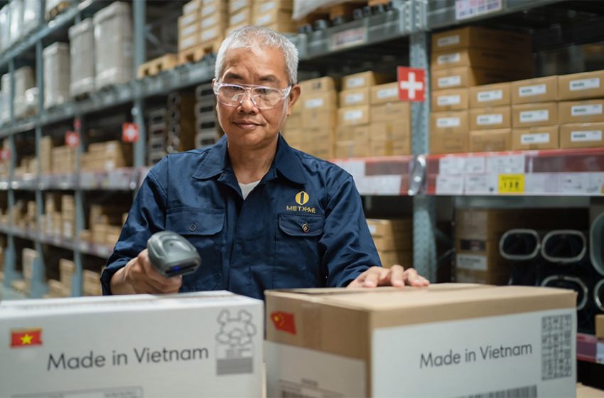  Who Is Paying for the 2025 U.S. Tariffs?