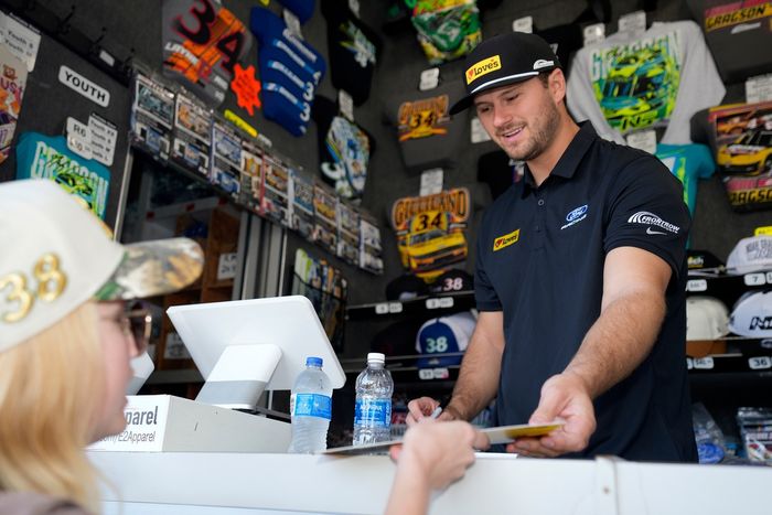 Todd Gilliland, Front Row Motorsports Ford