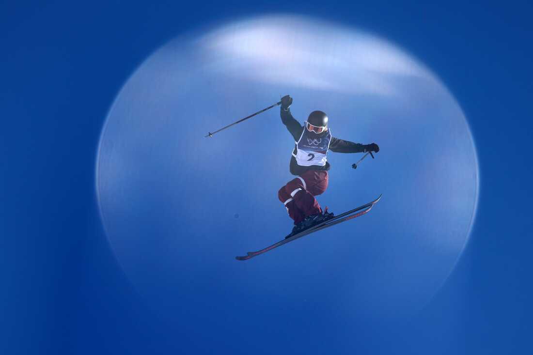 Megan Oldham of Team Canada warms up prior to the women's slopestyle final on Feb. 9, 2026.