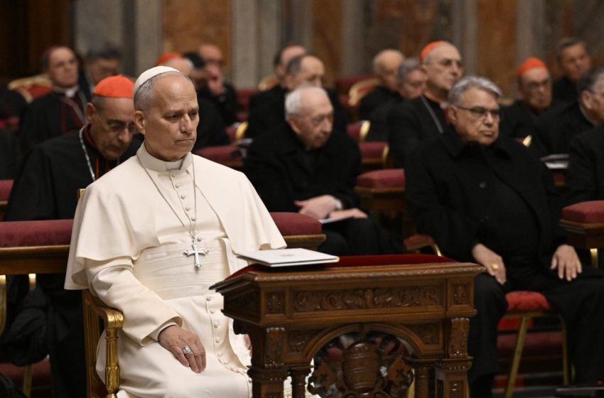  Lenten Retreat Preacher opens Spiritual Exercises in the Vatican