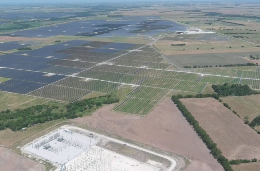  Texas is about to overtake California in battery storage