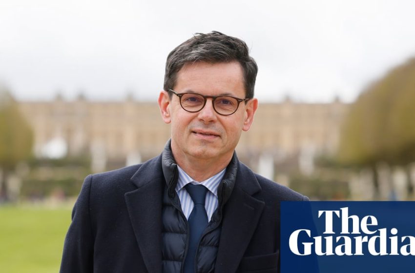  Macron appoints new head of crisis-hit Louvre after jewellery heist | Paris