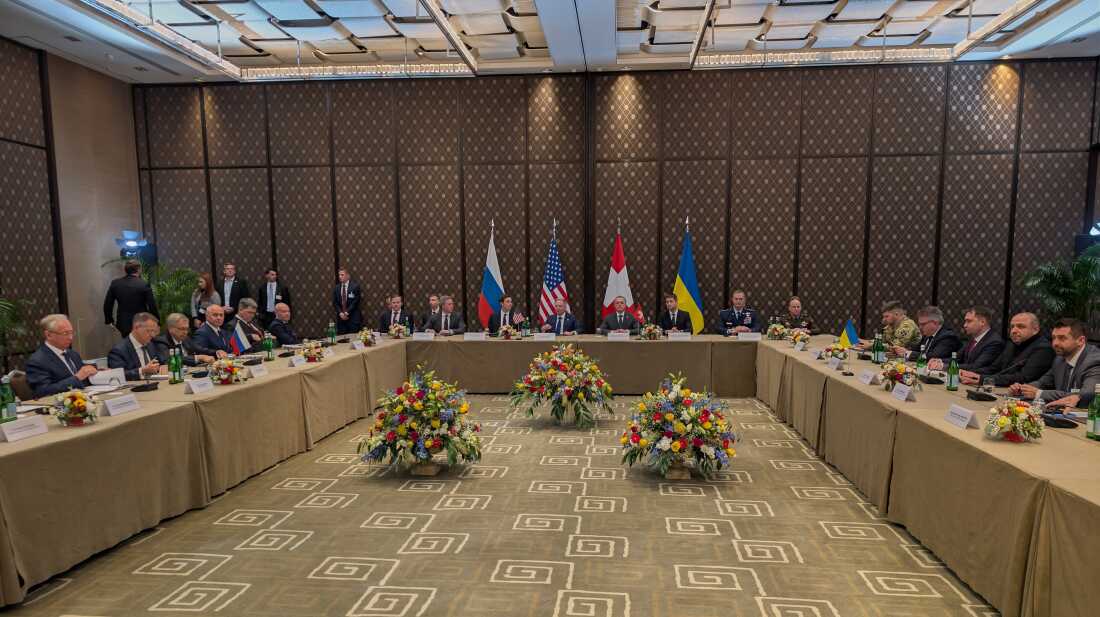 Delegations from the United States, Ukraine and Russia attend trilateral talks on the Russia-Ukraine war in Geneva on February 17.