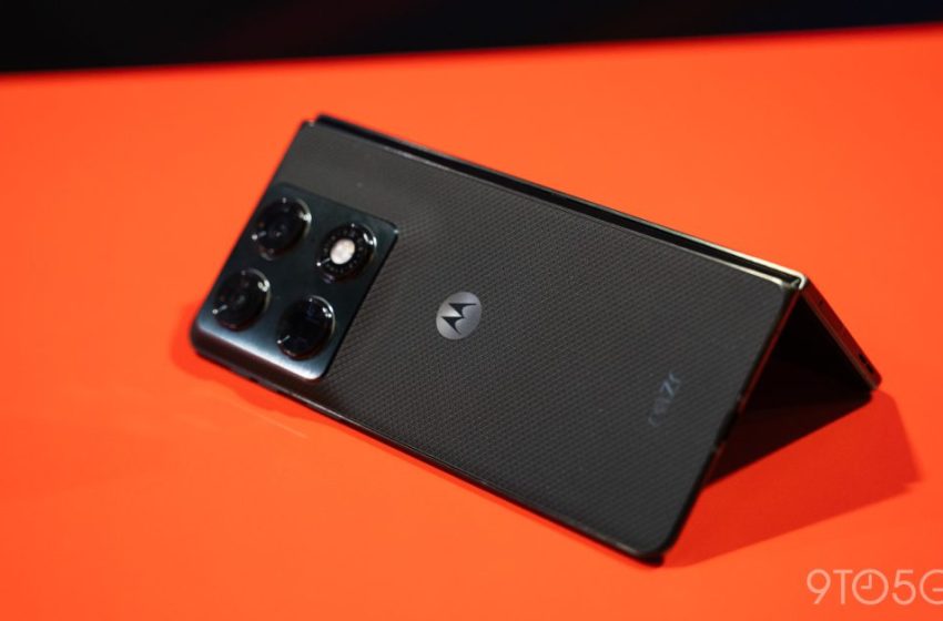  Motorola teases ‘every detail’ about Razr Fold is coming next week