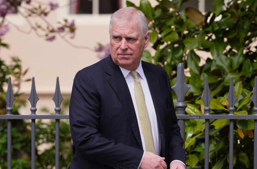  Andrew Mountbatten-Windsor released after arrest on suspicion of misconduct