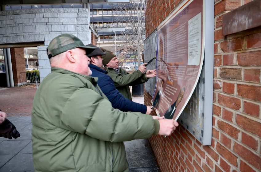 Trump administration to appeal ruling over slavery exhibit