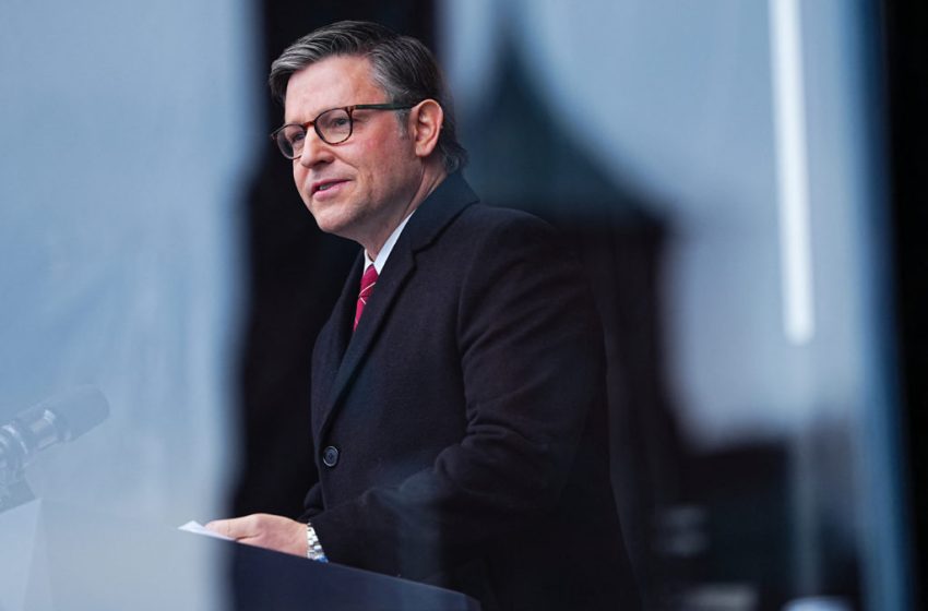  Johnson says no quick House vote to end partial shutdown, blames Democrats for their ICE demands