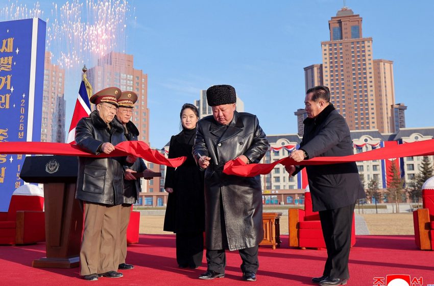  North Korea’s Kim unveils homes for families of fallen soldiers | Kim Jong Un News