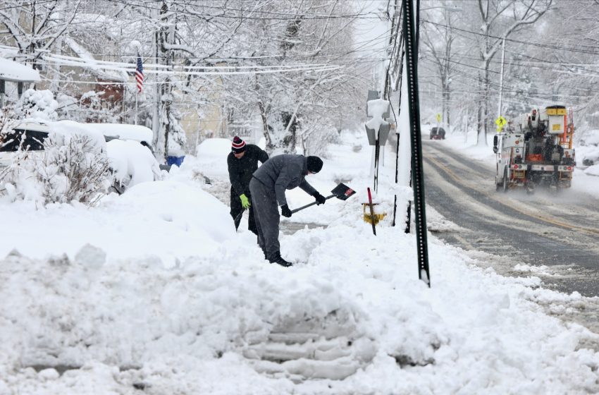  PA, DE and NJ snowfall breaks daily records