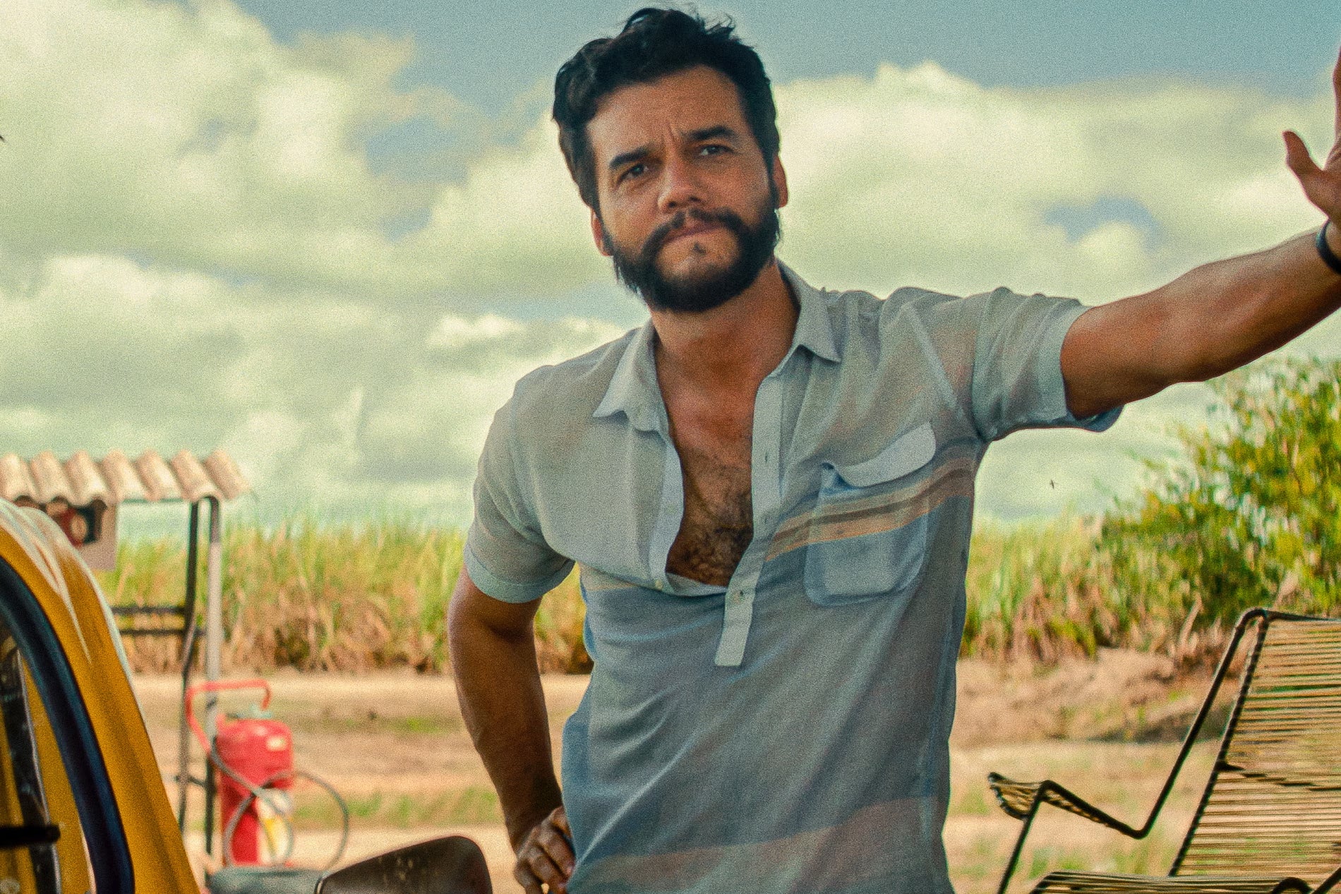 Moura has become an unlikely Oscar frontrunner for his role as a man on the run in ‘The Secret Agent’