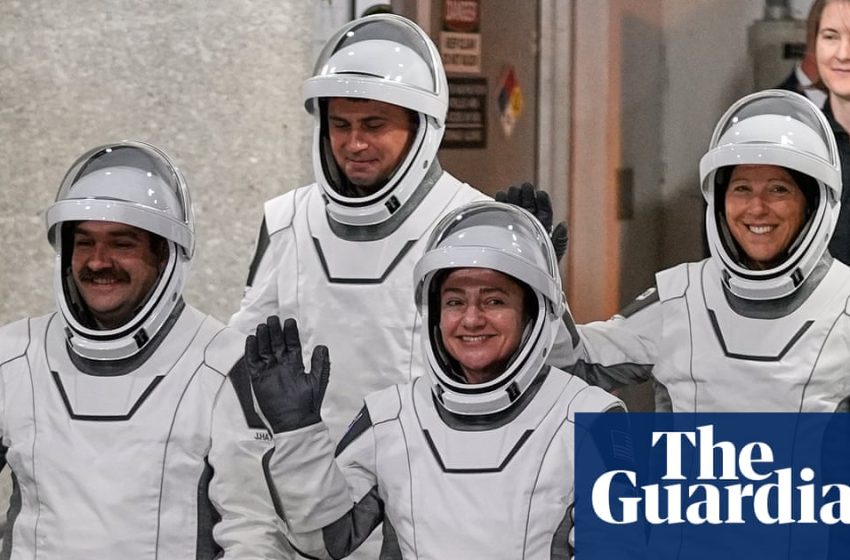  Four new astronauts arrive via SpaceX rocket at International Space Station | International Space Station