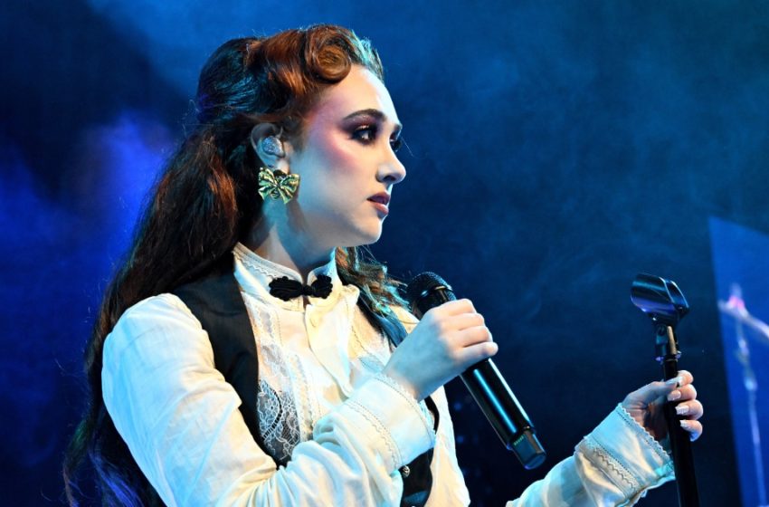  Chappell Roan leaves Casey Wasserman’s agency over mogul’s Ghislaine Maxwell ties