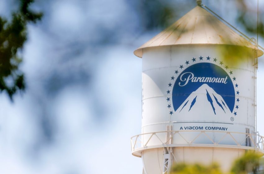  Netflix won’t increase bid for Warner Bros., ceding bidding war to Paramount