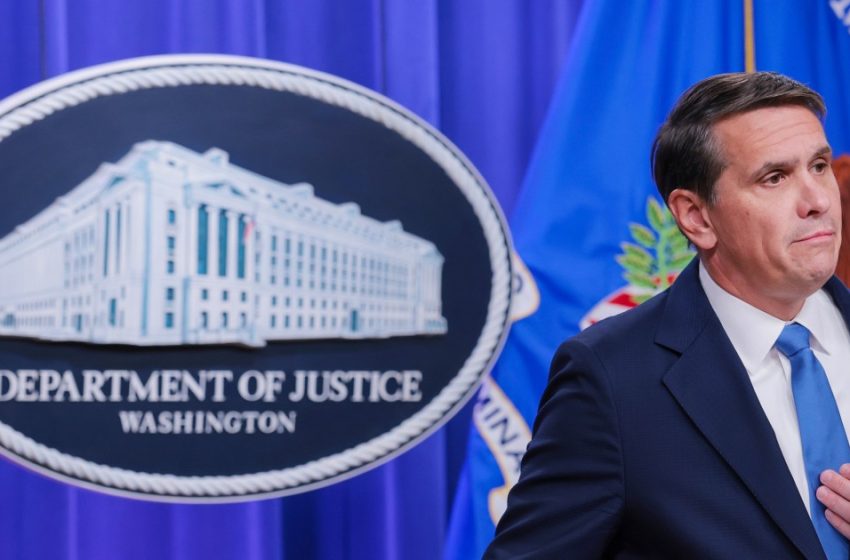  Deputy AG fires interim U.S. attorney succeeding Trump loyalist hours after appointment