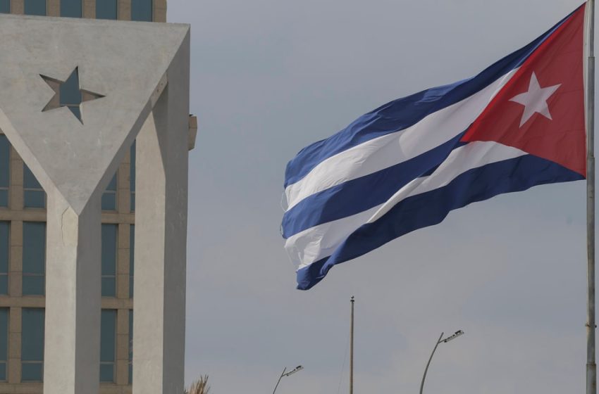  Cuba says four killed after U.S. boat violates territorial waters