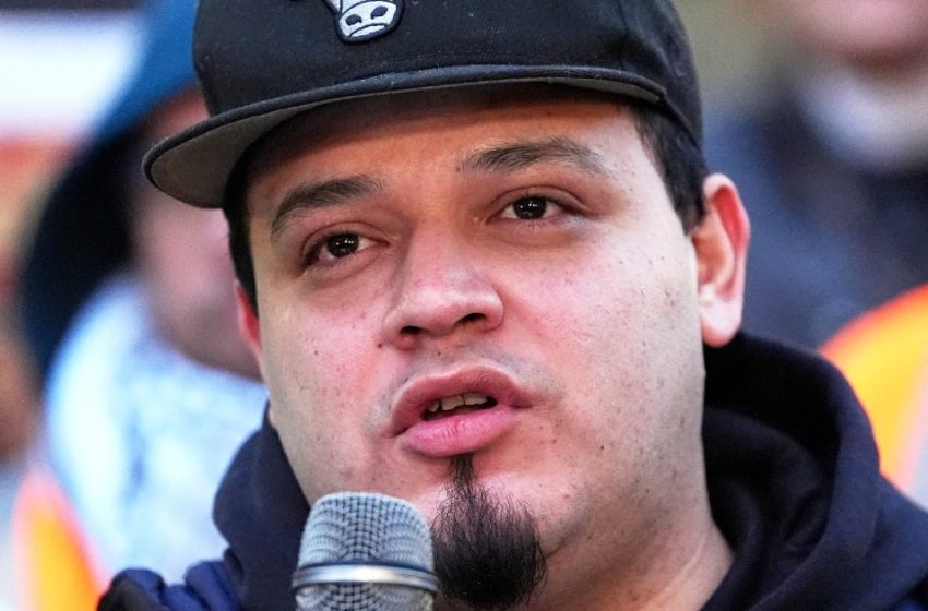  Kilmar Abrego Garcia asks U.S. judge in Tennessee to dismiss his criminal case, saying it’s vindictive