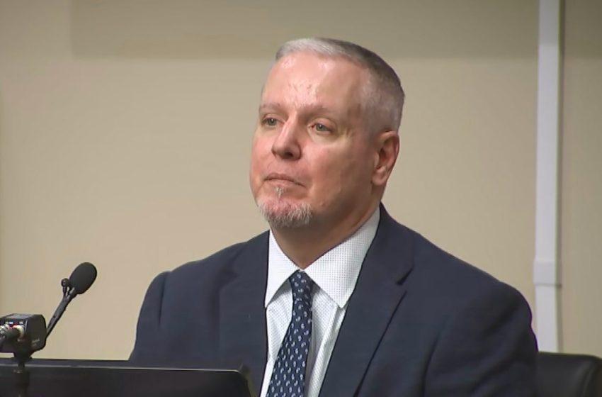  Father of Georgia school shooting suspect takes the stand in his own defense