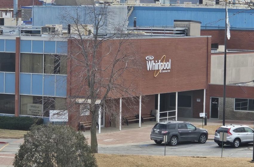  Whirlpool to cut nearly 350 jobs at Amana, affecting more than a quarter of plant staff