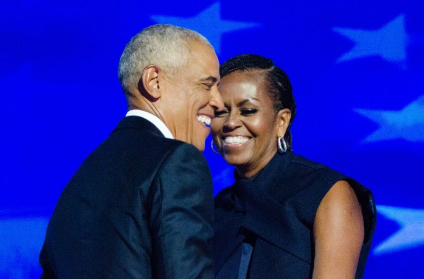  Trump criticised as racist for sharing video depicting Obamas as monkeys – The Times