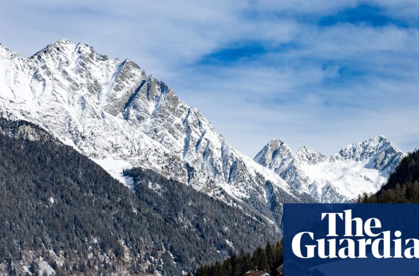  At least five people killed in string of avalanches in Austria | Austria