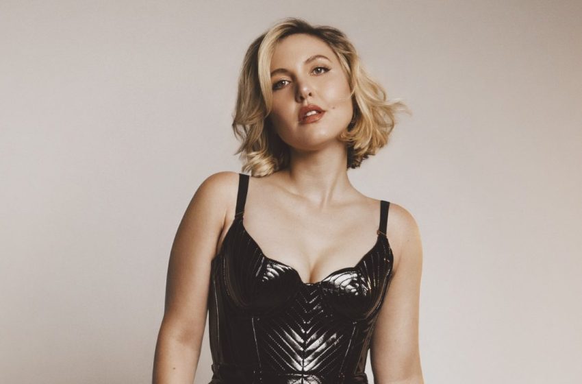  Taylor Tomlinson Talks Netflix’s Prodigal Daughter, Leaving Late Night