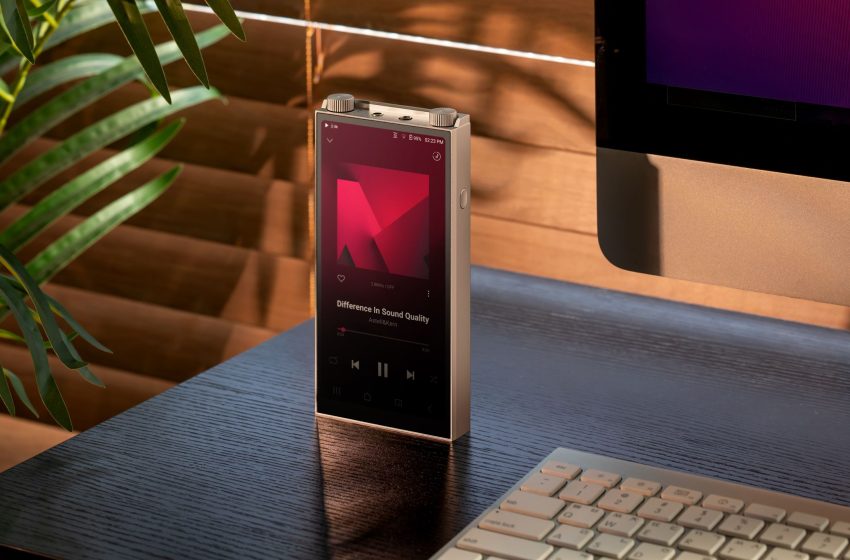  Astell & Kern’s premium portable player is the first of its kind to personalise its sound to your ears
