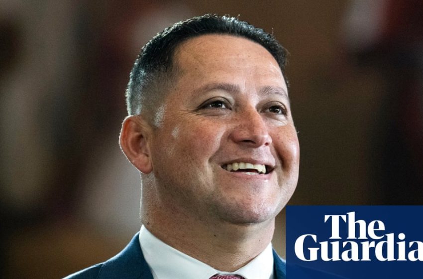  US congressman refuses to resign after allegations of affair with staffer | Republicans