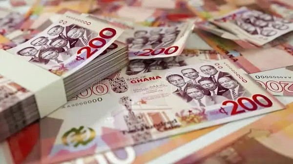  Ghana moves to limit offshore investments to shield the cedi