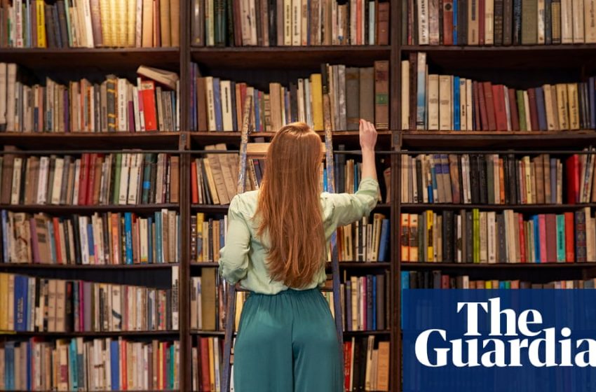  Reading and writing can lower dementia risk by almost 40%, study finds | Dementia